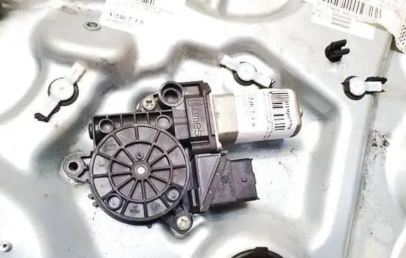 Fiat Croma Rear door window regulator motor