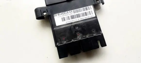 BMW 5 GT F07 Coolant fan relay 6114915341802 6114-915341802