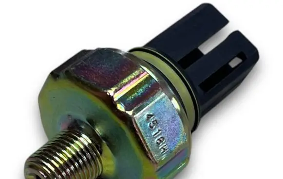 Nissan Patrol Y61 Oil pressure sensor G19 252402X901
