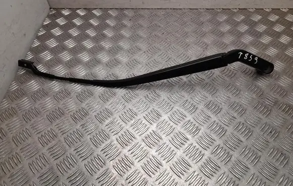Mazda CX-5 Front wiper blade arm