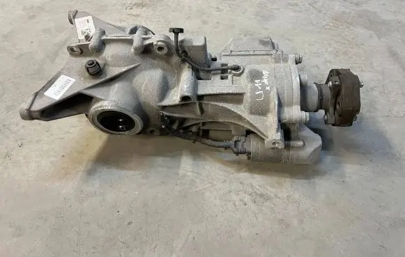 BMW X1 U11 Rear differential 8839657 GHBA174H