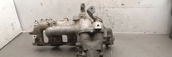 Nissan Patrol Y61 Intake manifold