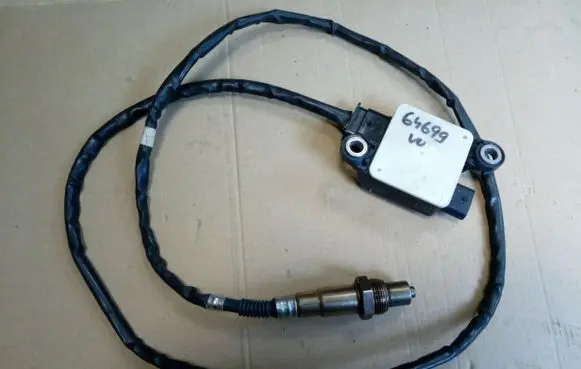 Audi A4 S4 B9 8W Lambda probe sensor 8W0906261E NE64699