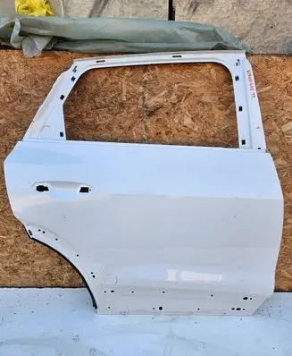 Audi e-tron Rear door
