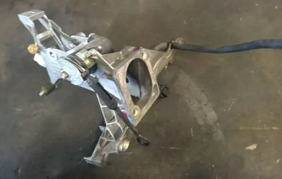 Audi A4 S4 B5 8D Clutch pedal mounting bracket assembly 8d1721117d 8d1721757c 028002286