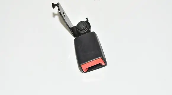 BMW M6 Rear seatbelt buckle 72117226393 7226393
