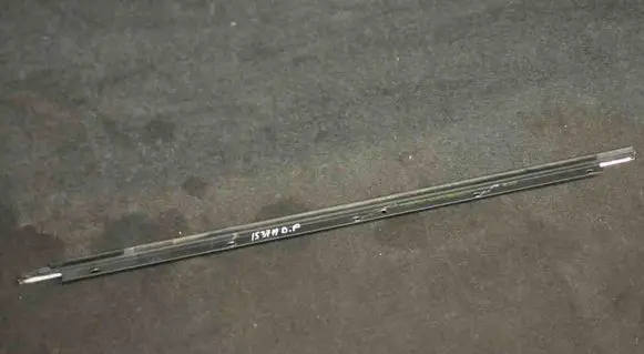 Audi A6 S6 C6 4F Door glass trim 4F0853284