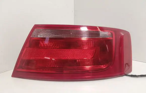 Audi A5 8T 8F Rear/tail lights 8T0945096
