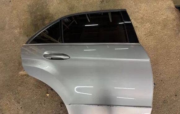 Mercedes-Benz E W212 Rear door