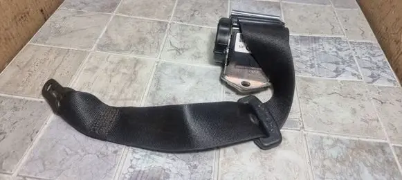 BMW X1 E84 Rear seatbelt 607051100E 2991295