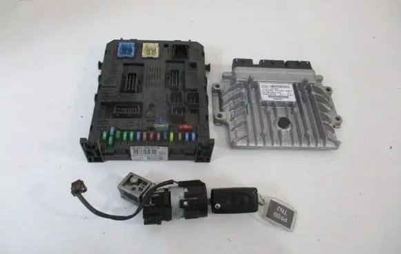 Citroen C5 Engine ECU kit and lock set 9666266580