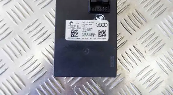 Audi Q7 4L Keyless (KESSY) go control unit/module 4L0907335