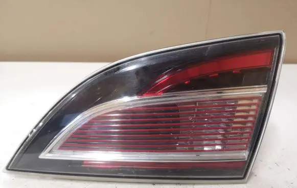 Mazda 6 Tailgate rear/tail lights GS2A513F0 13241095