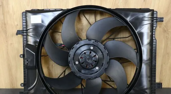 Mercedes-Benz SLK R172 Electric radiator cooling fan 2049066802 A2049066802