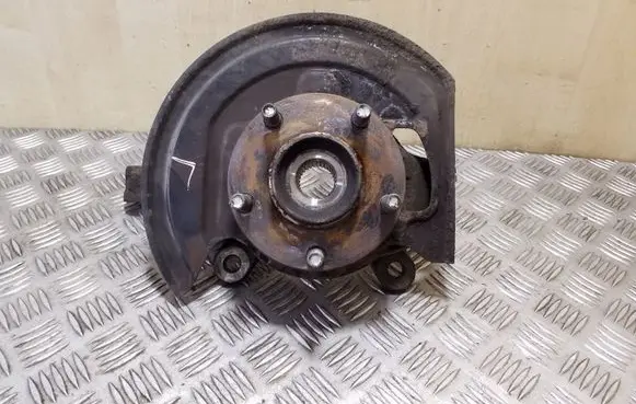 Nissan Qashqai Front wheel hub 40015JD040
