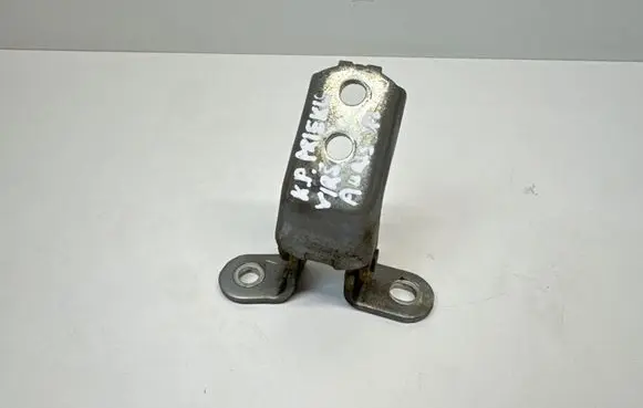 Toyota Auris E180 Front door upper hinge 