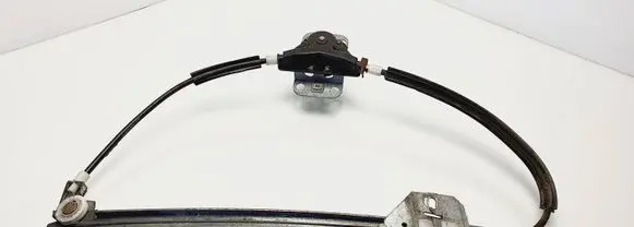 Rear door manual window regulator