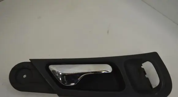 Mercedes-Benz C W203 Rear door interior handle A3185