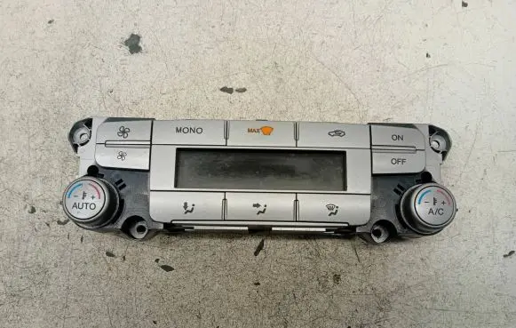 Ford Mondeo MK IV Climate control unit 7S7T18C612AG