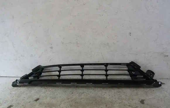 Volvo S60 Front bumper lower grill 31455655