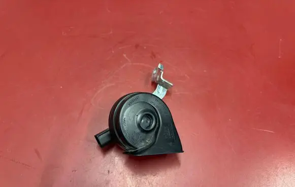 BMW X1 U11 Horn signal 8496204