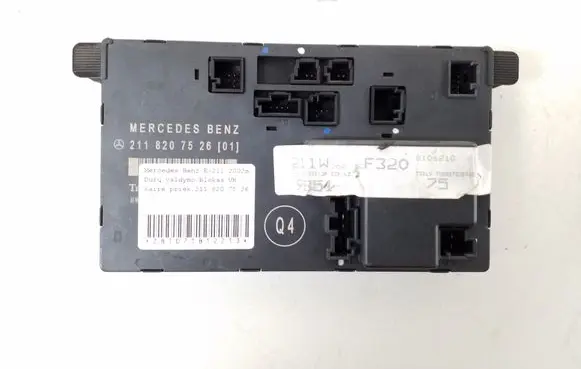 Mercedes-Benz E W211 Door control unit/module A2118207526
