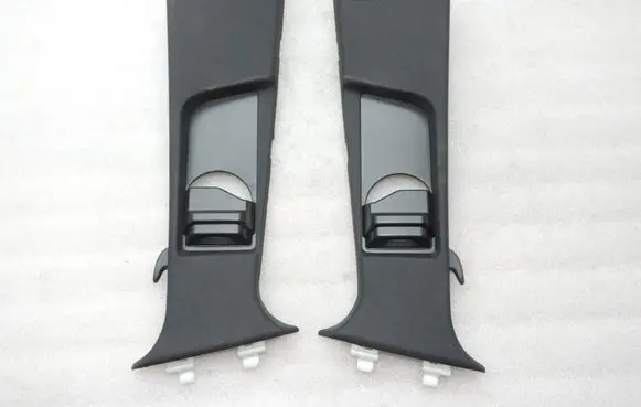 Mercedes-Benz E W212 (B) pillar trim (top) A2126900325 A2126900425