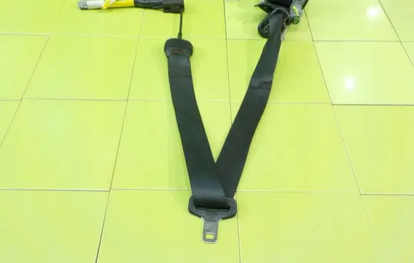 Fiat 500 Front seatbelt 34023898 BEZPIECZENSTWA