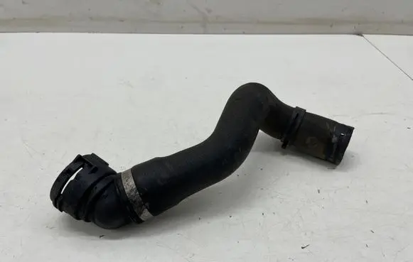 Opel Insignia B Engine coolant pipe/hose 39087121