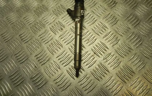 Jeep Grand Cherokee Fuel injector 35062015F VD19963
