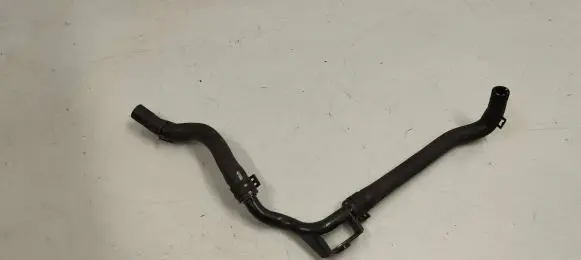 Audi A3 8Y Engine coolant pipe/hose 05e122447e