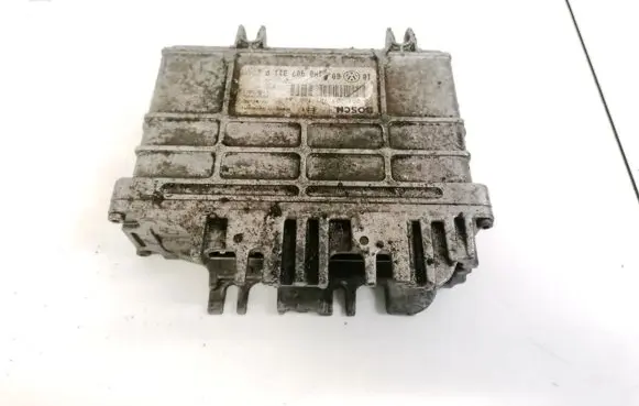Volkswagen PASSAT B4 Engine control unit/module 1H0907311P 0261203707