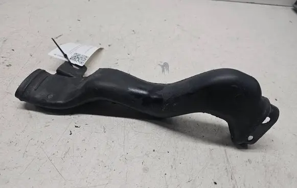Volvo S60 Air intake duct part 9484654
