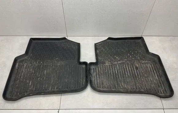 Skoda Fabia Mk3 (NJ) Rear floor mat 6V0862451 6V0862452