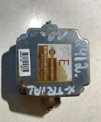 Nissan X-Trail T31 Gearbox control unit/module 41650JG04A A68000E15 WA68000E15AWT