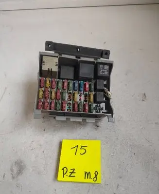 Opel Vectra B Fuse box set 90464777