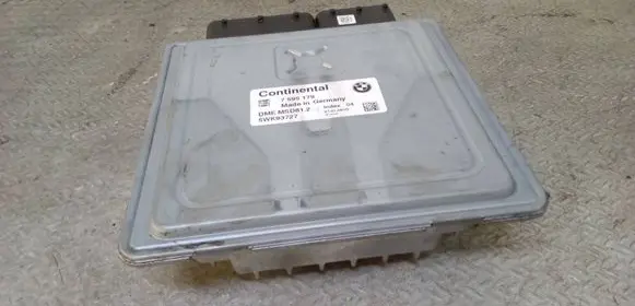 BMW 1 E81 E87 Engine control unit/module 7595179 5WK93727