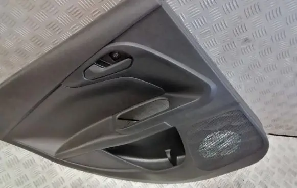 Fiat Tipo Coupe rear side trim panel 