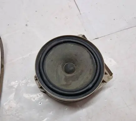 Honda CR-V Front door speaker EAS16P647E5 5930T4