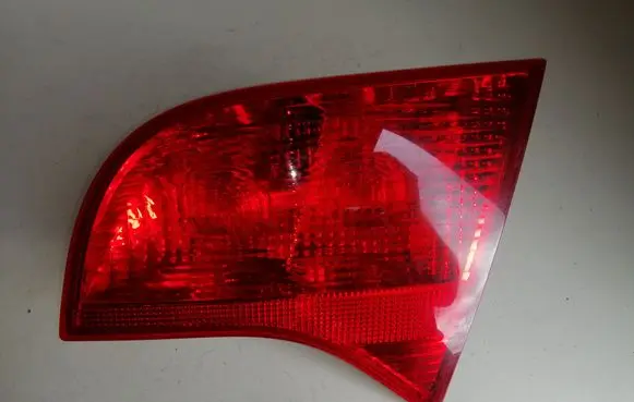 Audi A4 S4 B7 8E 8H Tailgate rear/tail lights 8E9945094
