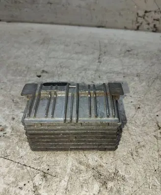 Opel Insignia A Glow plug pre-heat relay 55574293 180937