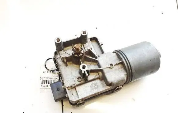 Audi A3 S3 8P Wiper motor 0390241911