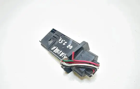 Nissan Navara D40 Mass air flow meter 226807S000