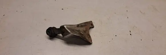 Audi A4 S4 B7 8E 8H Muffler mount bracket/holder 8E0253047D