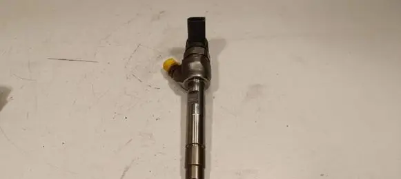 Fuel injector