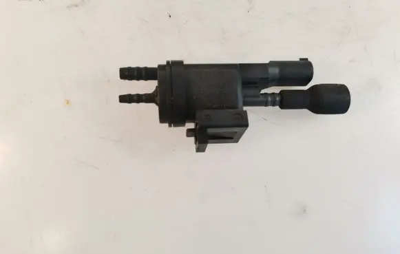Mercedes-Benz E W211 Valve vacuum 0025407097
