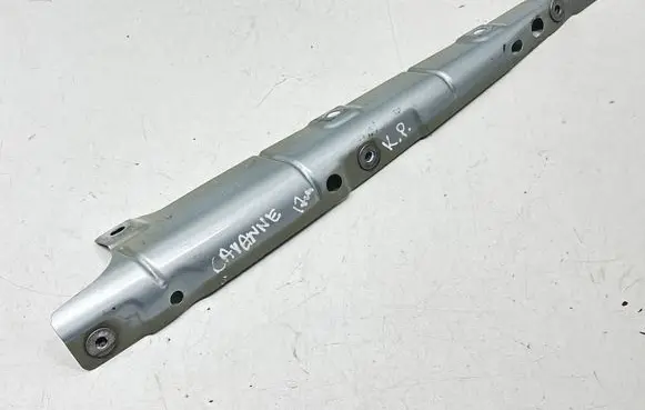 Porsche Cayenne (92A) Fender mounting bracket 7P5806519 1321602S