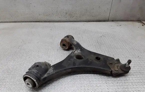 Mercedes-Benz B W245 Front lower control arm/wishbone