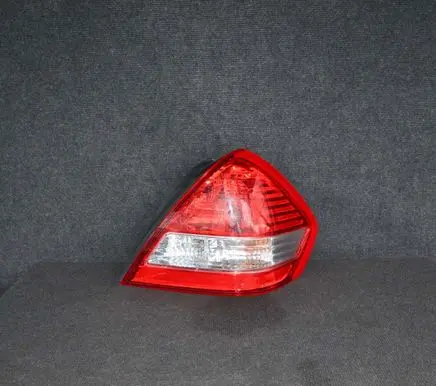 Nissan Tiida C11 Rear/tail lights 22505600 22504002