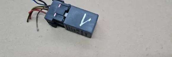 Ford Galaxy Other relay 161919533 72SV100
